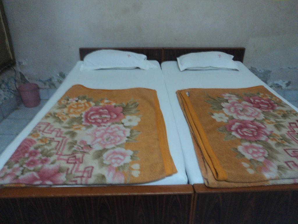 Hotel Jyoti Varanasi Luaran gambar